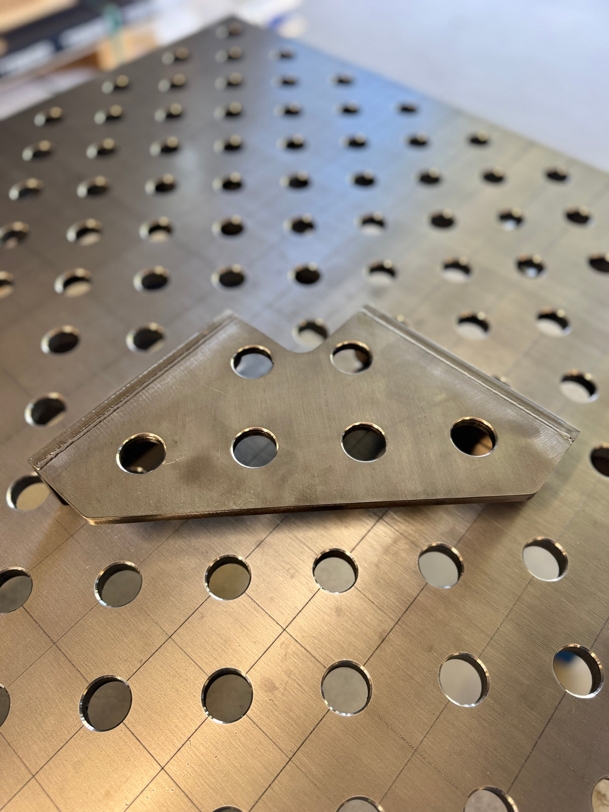 Clamping Square Right 250x250x60 Ø28 10 mm