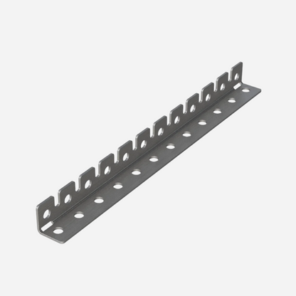 Angolo in metallo perforato 590x50x50 4 mm 