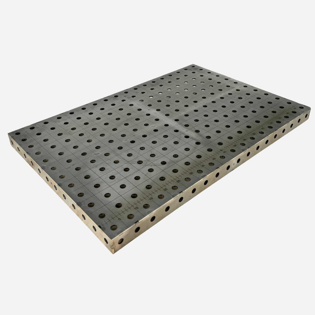 Piano del Tavolo da Saldatura Perforato 900x600 4mm 